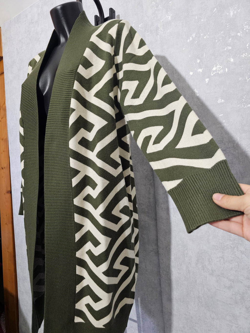 Eleganter langer Cardigan  – hochwertig, weich & warm –  L/XL