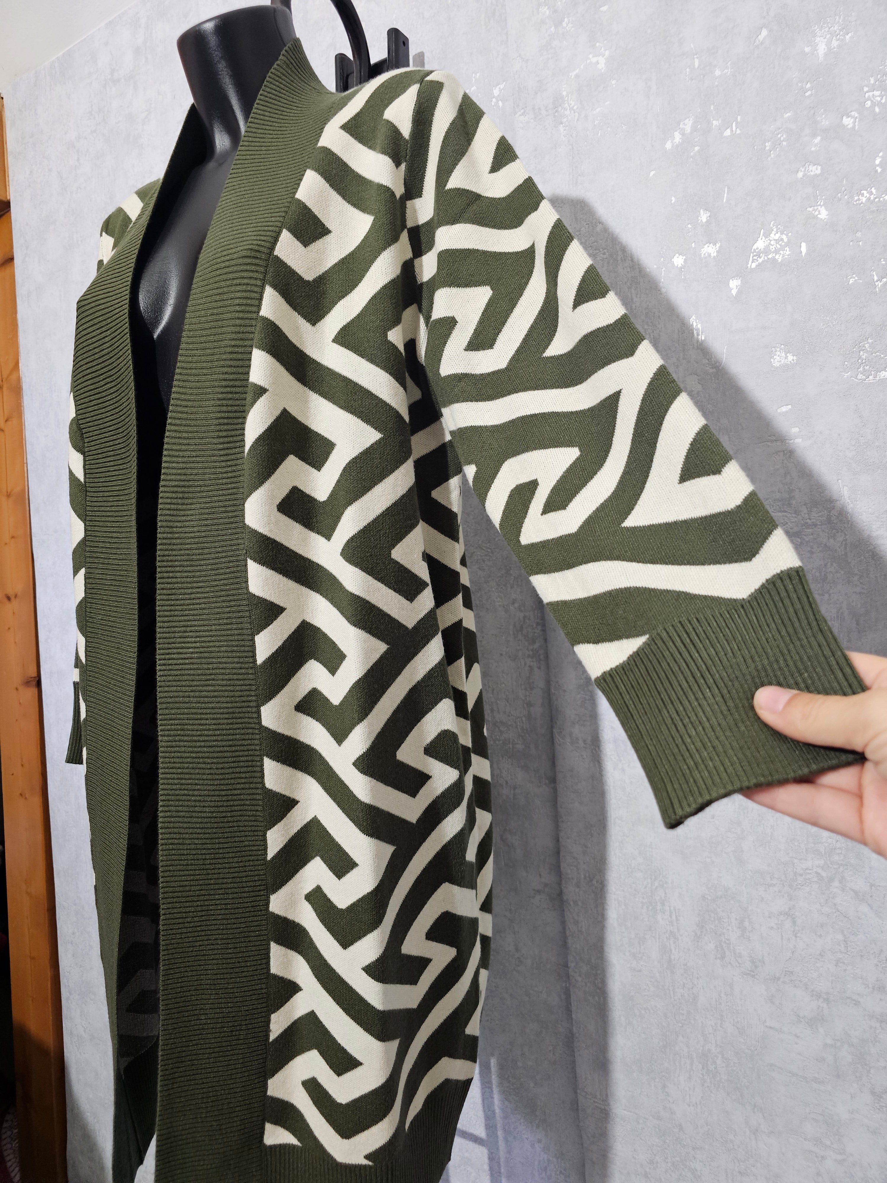 Eleganter langer Cardigan  – hochwertig, weich & warm –  L/XL