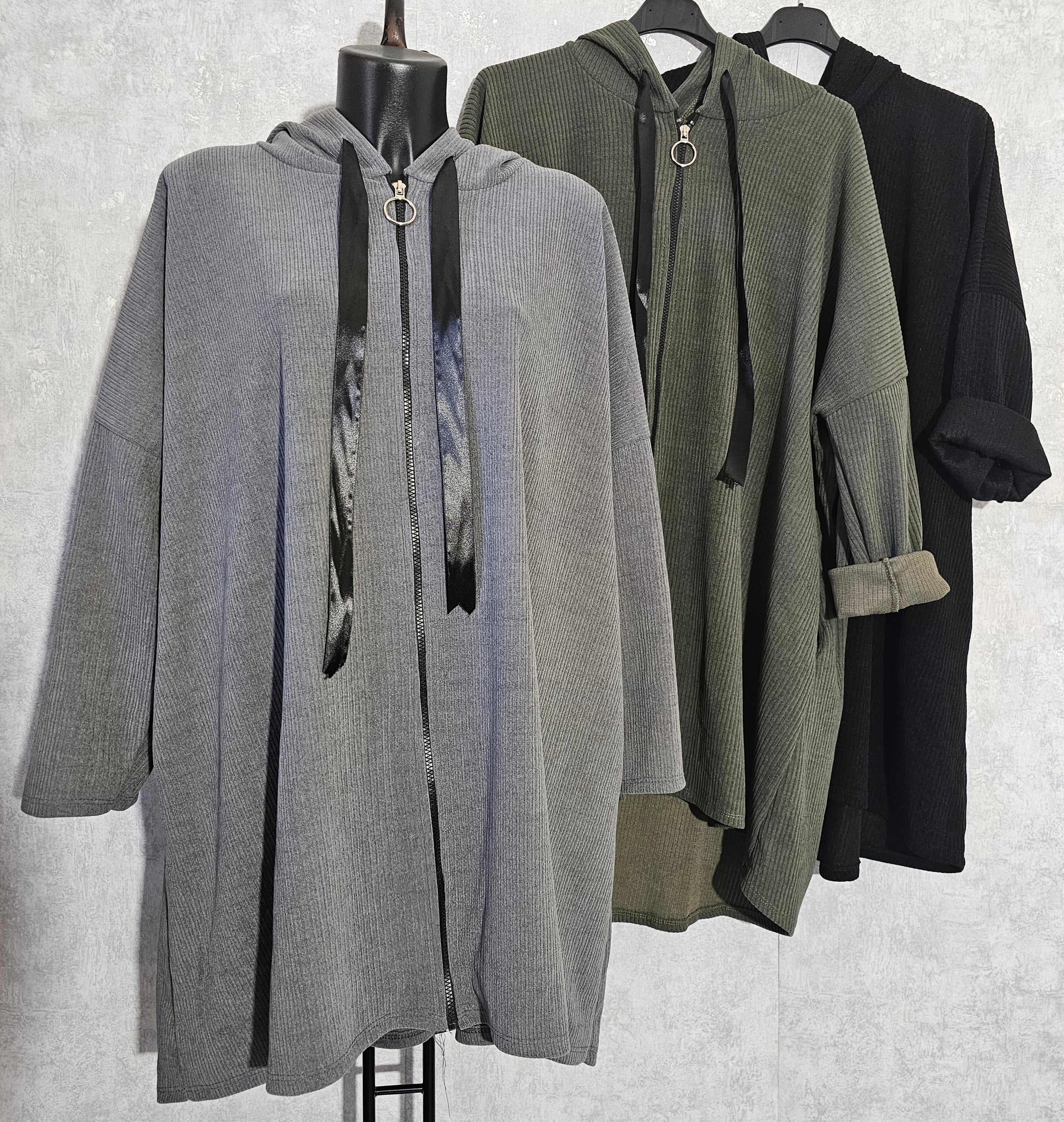 Oversize Jacke/Tunika mit Kapuze, Reißverschluss & Taschen