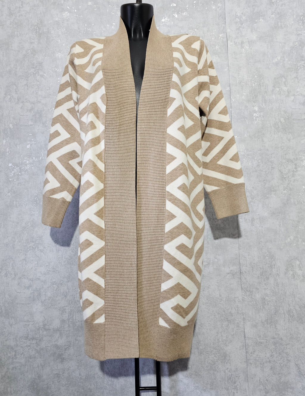 Eleganter langer Cardigan-hochwertig, weich & warm – M/L