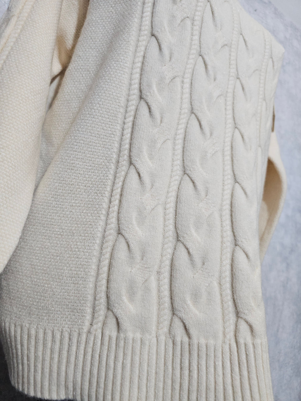 Damen Rollkragenpullover M/L – Weicher Strick, Warm & Elegant – Schwarz oder Creme– Winter Pullover