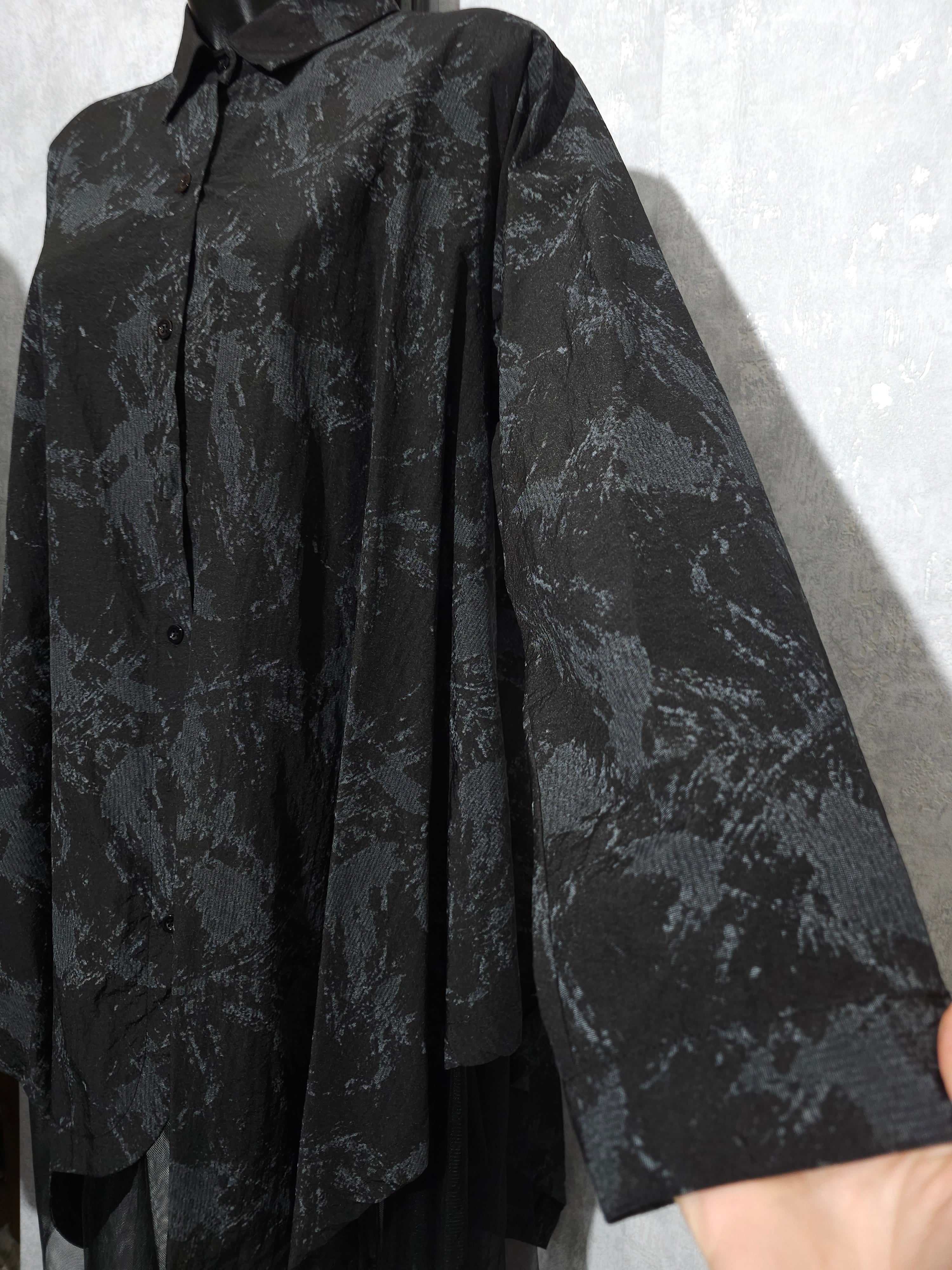 Oversize Tunika / Longbluse mit Muster & Tüll – Schwarz (XXL–XXXL)