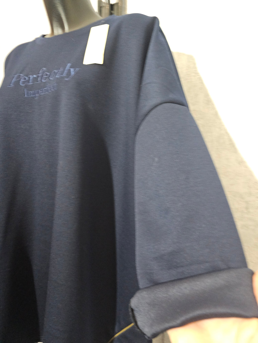 Oversize Tunika “Perfectly Imperfect” – Made in Italy – 3XL–5XL – Weich, Elastisch & Modern