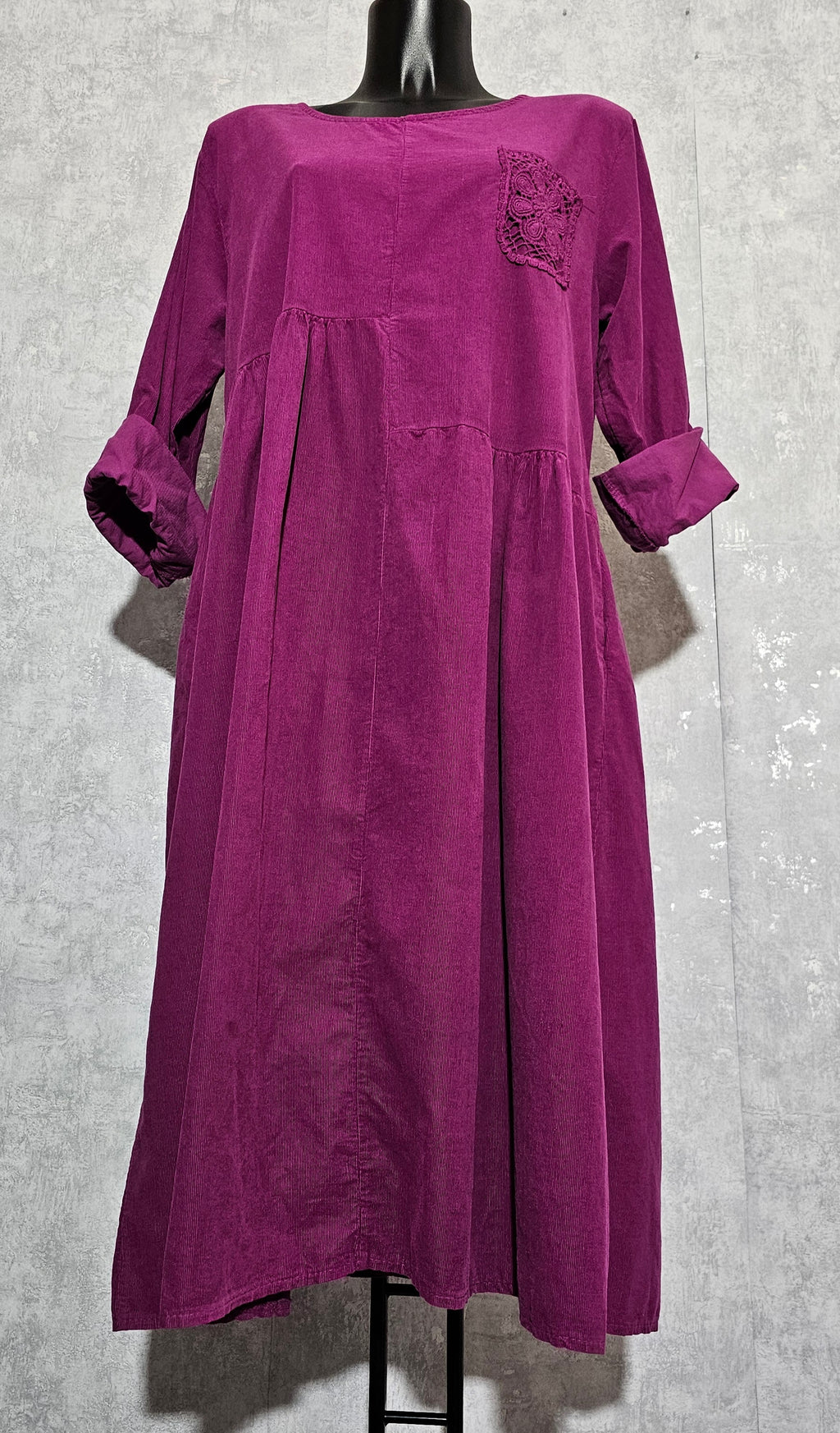 Damenkleid aus 100% Baumwolle – Oversize mit Taschen