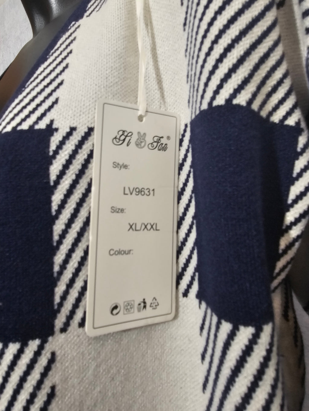 Paris Fashion Cardigan – Premium Kaschmir-Anteil, XL/XXL – Navy/Weiß, Fransen – Weich & Warm