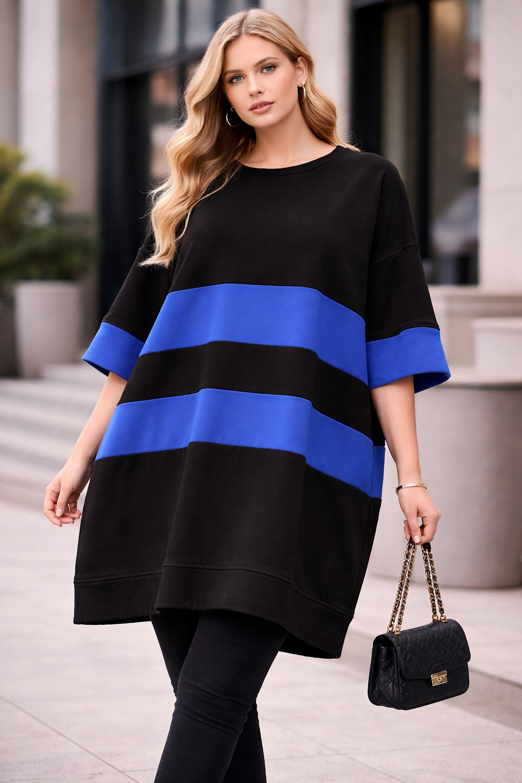 Oversize Tunika mit Streifen – Schwarz/Blau (Plus Size)