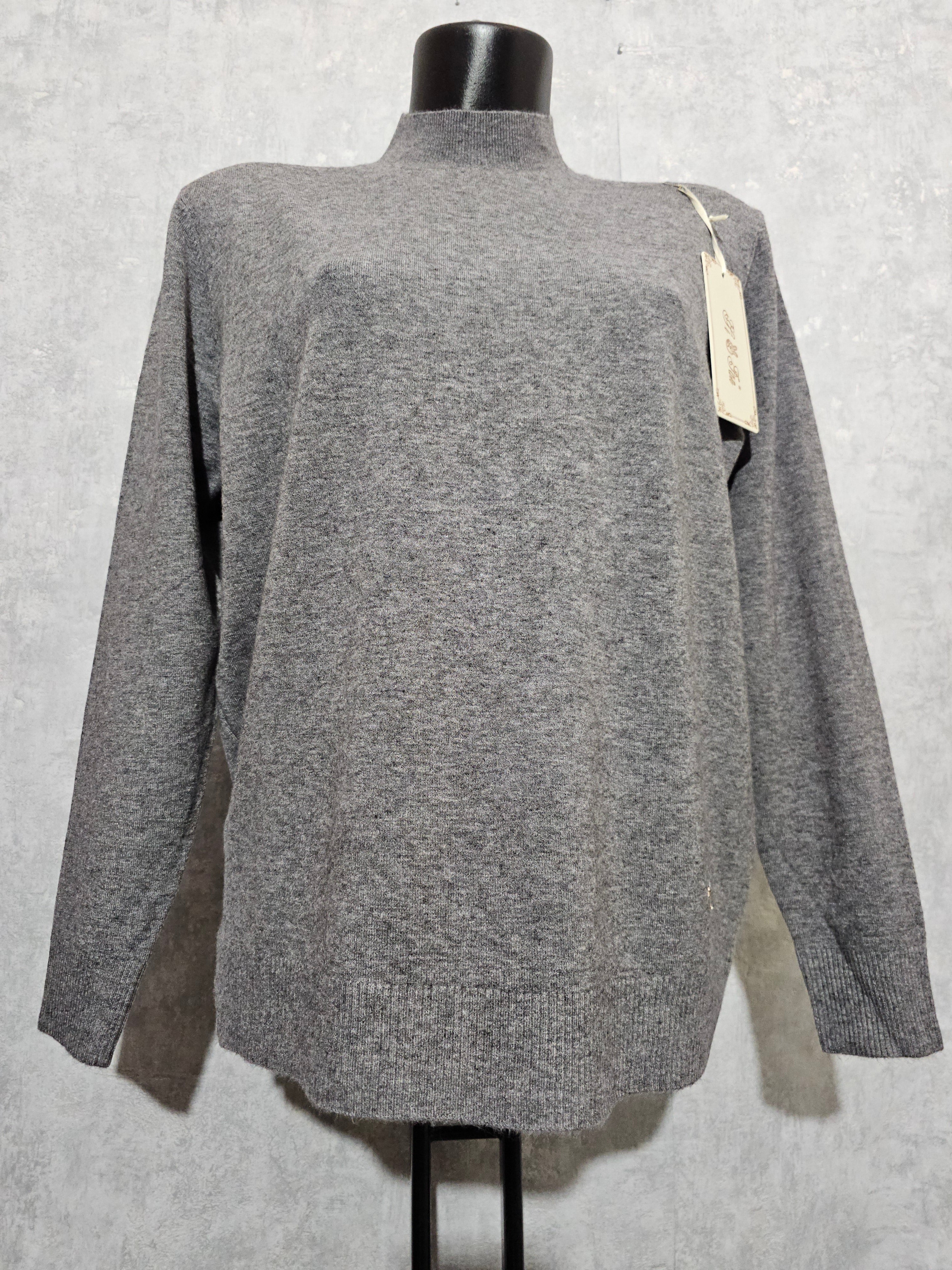 Oversize Damen Pullover mit goldenen Bienenknöpfen • Weich & Warm • M/L – L/XL • Casual & Elegant • Grau