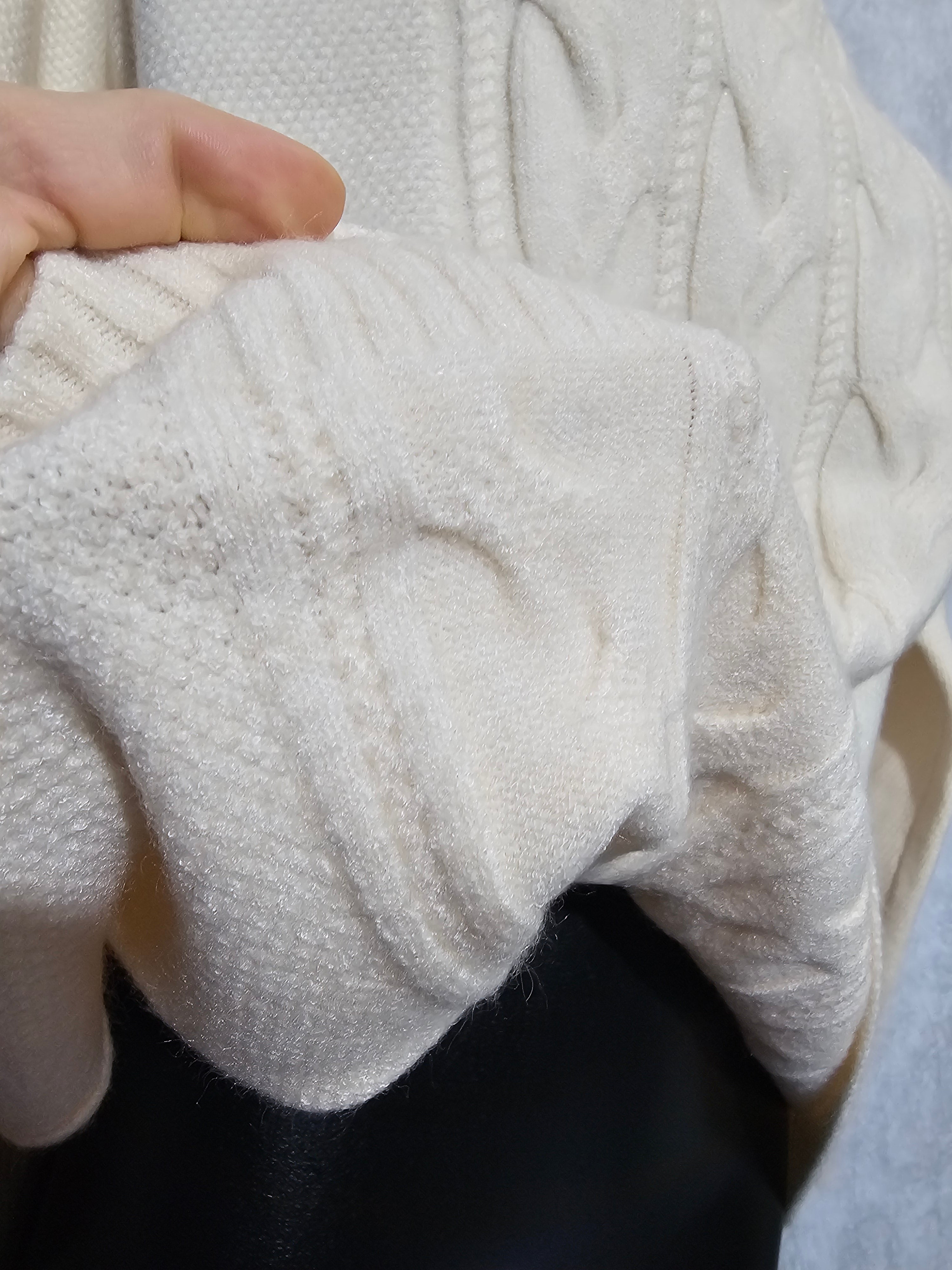 Damen Rollkragenpullover M/L – Weicher Strick, Warm & Elegant – Schwarz oder Creme– Winter Pullover