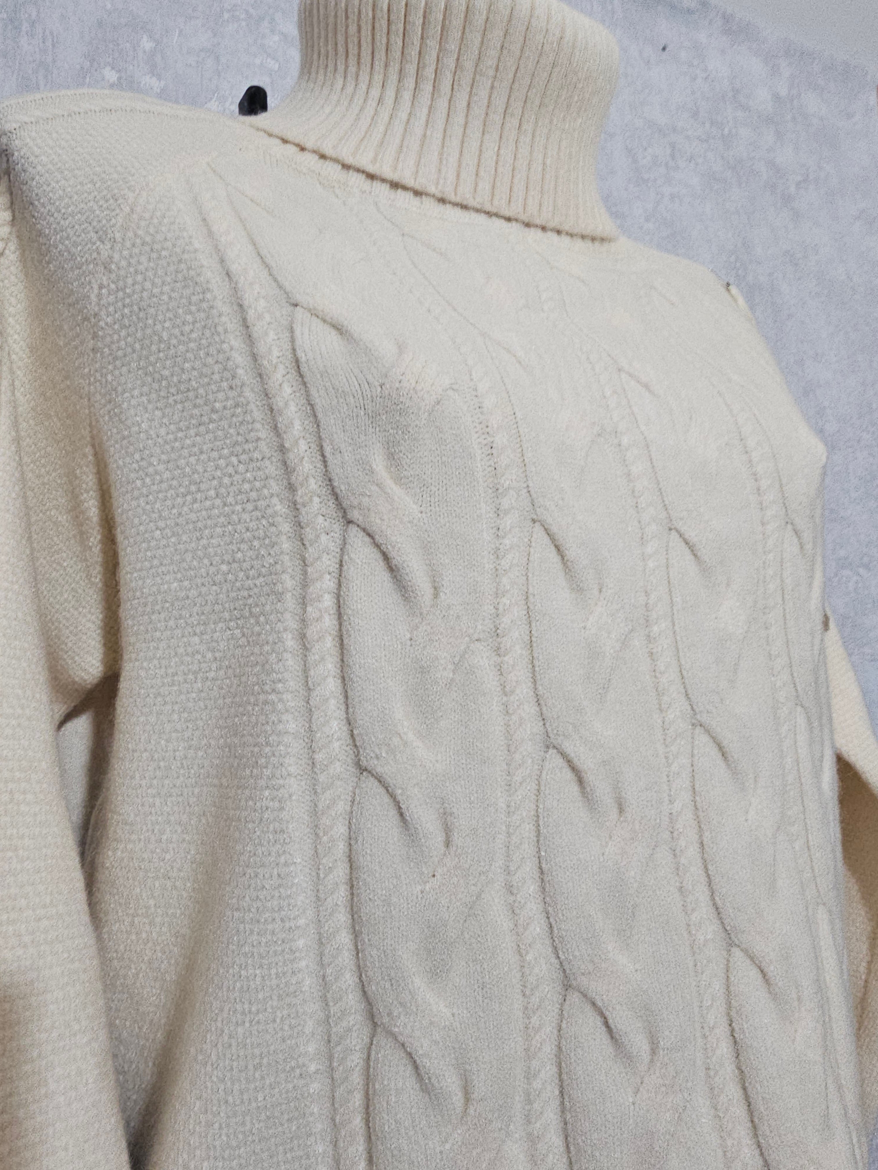 Damen Rollkragenpullover M/L – Weicher Strick, Warm & Elegant – Schwarz oder Creme– Winter Pullover