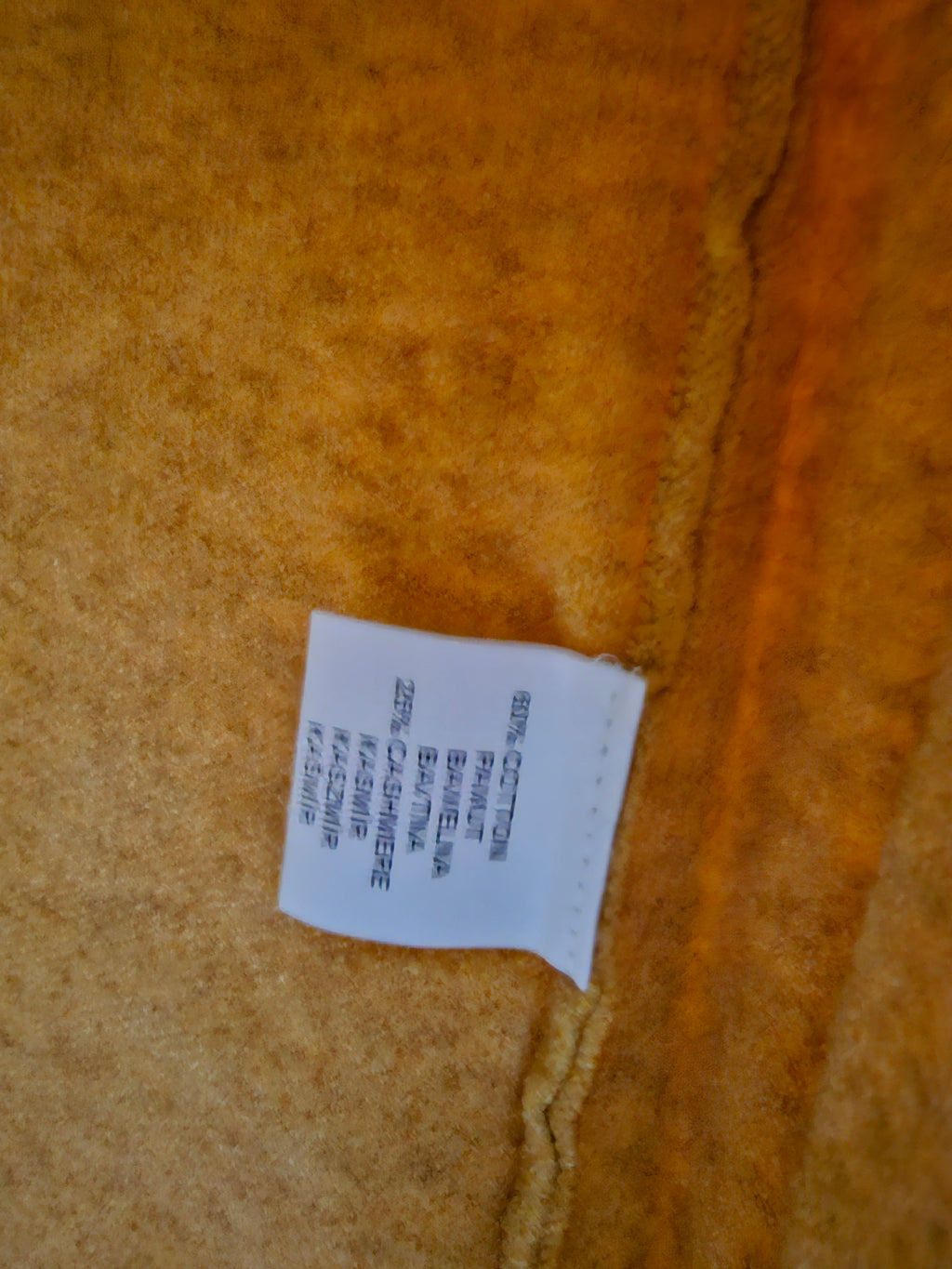 Eleganter Strick-Cardigan in Gelb