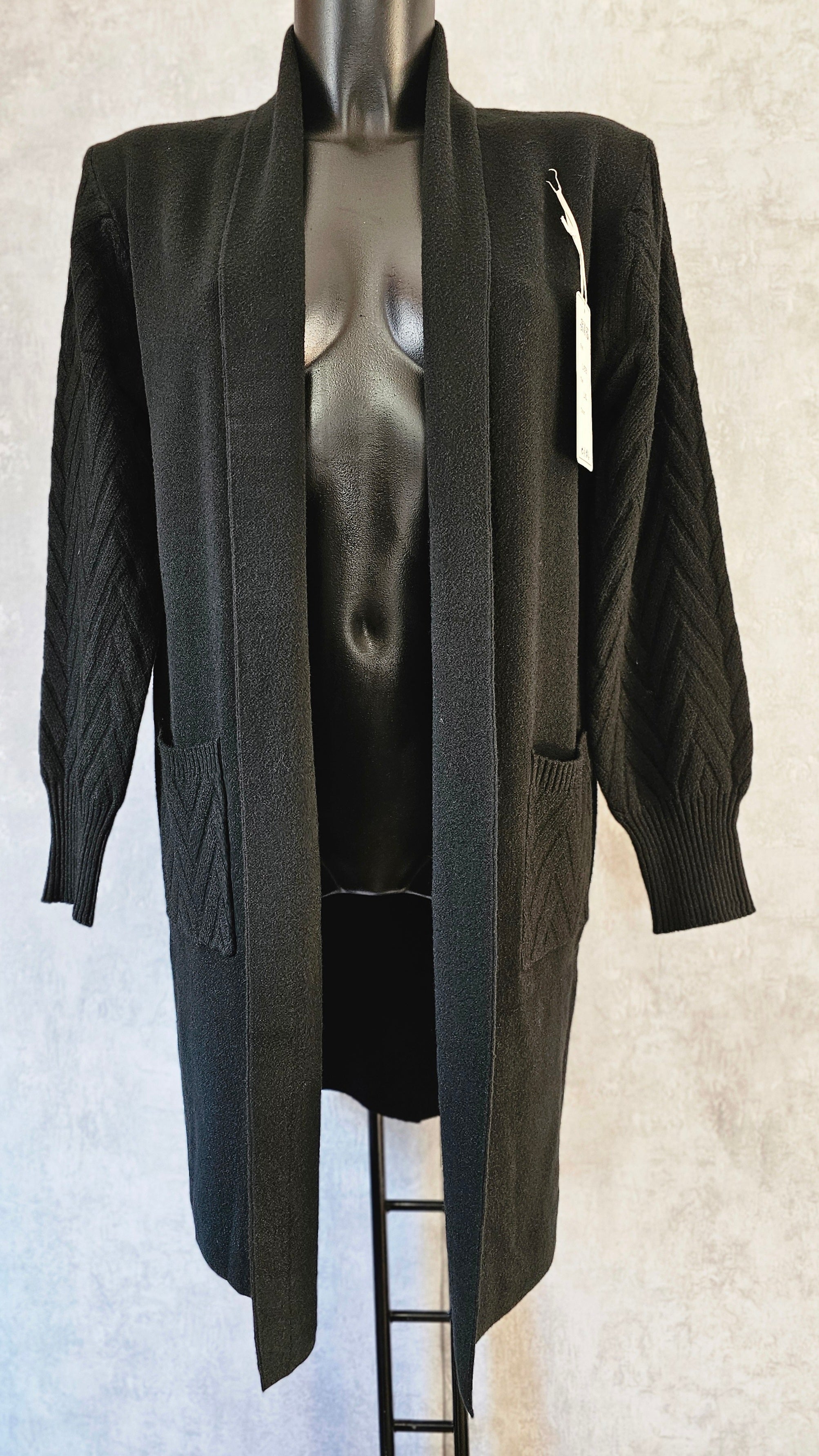 Eleganter Longcardigan mit Strickdetails – Perfekt für Herbst & Winter