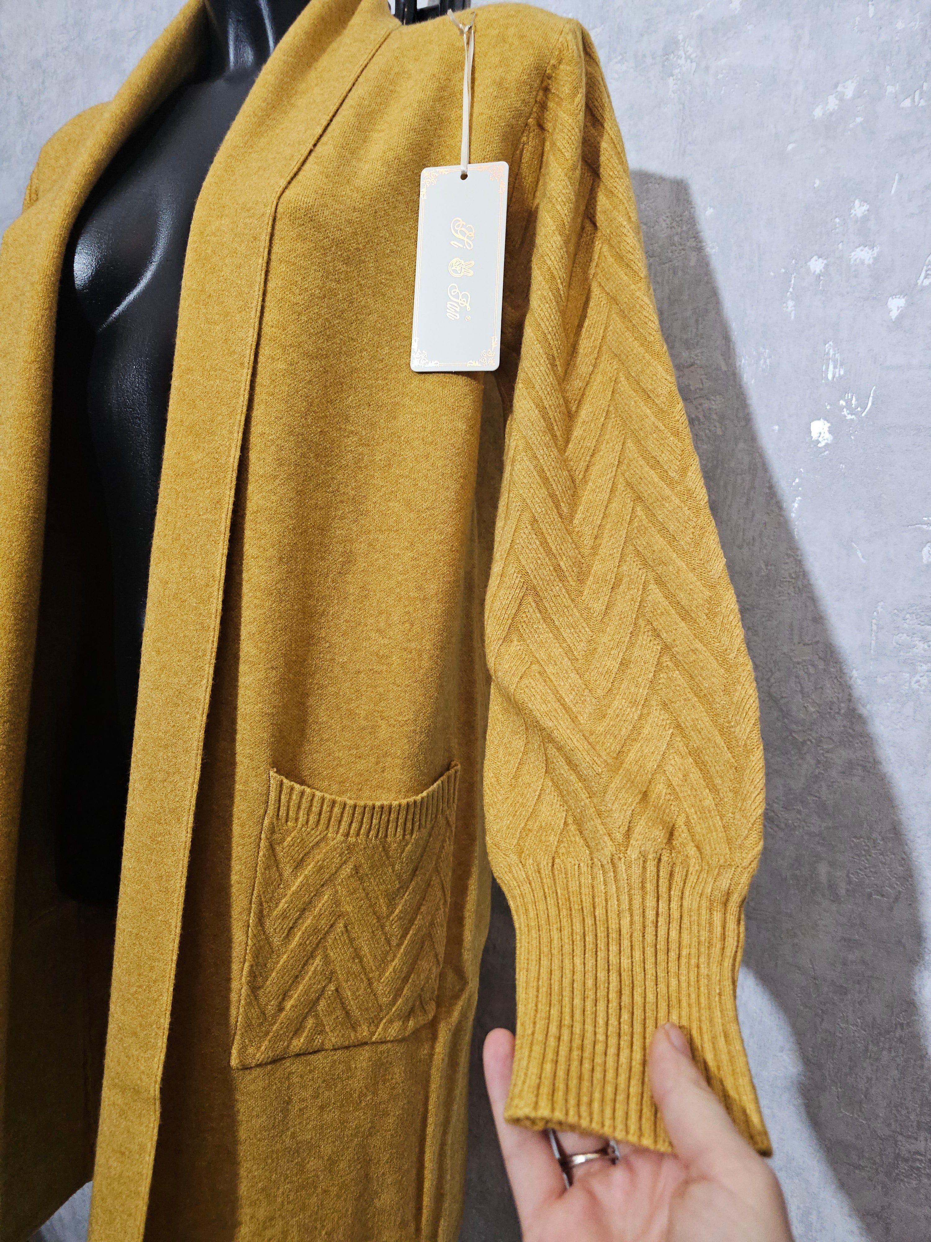 Eleganter Strick-Cardigan in Gelb