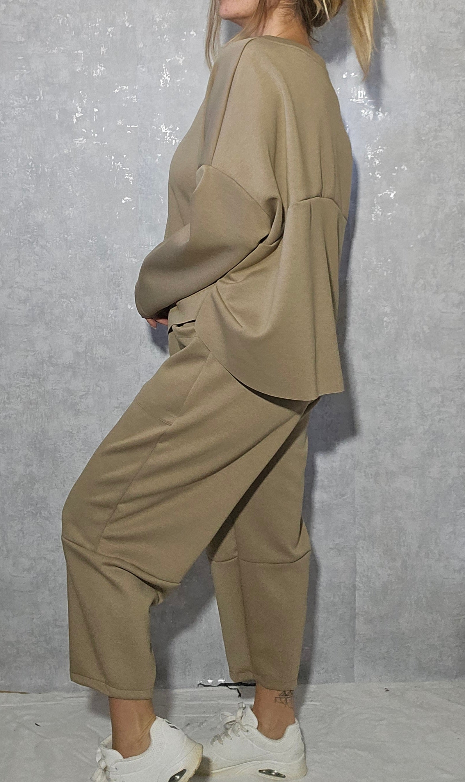 Damen Trainingsanzug Set - Bequem & Stylish - Größe M-3XL (Brustumfang 120cm)