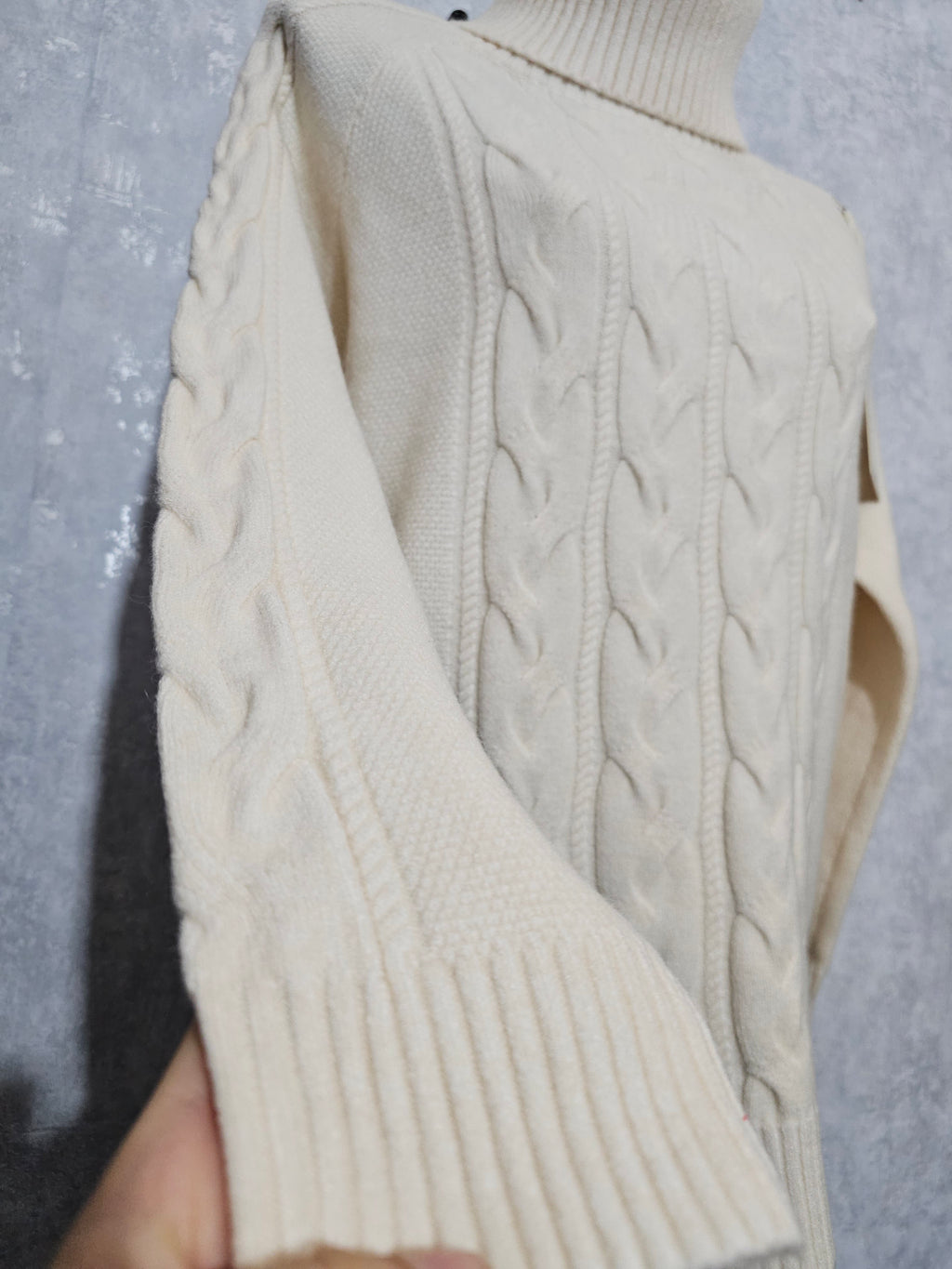 Damen Rollkragenpullover M/L – Weicher Strick, Warm & Elegant – Schwarz oder Creme– Winter Pullover