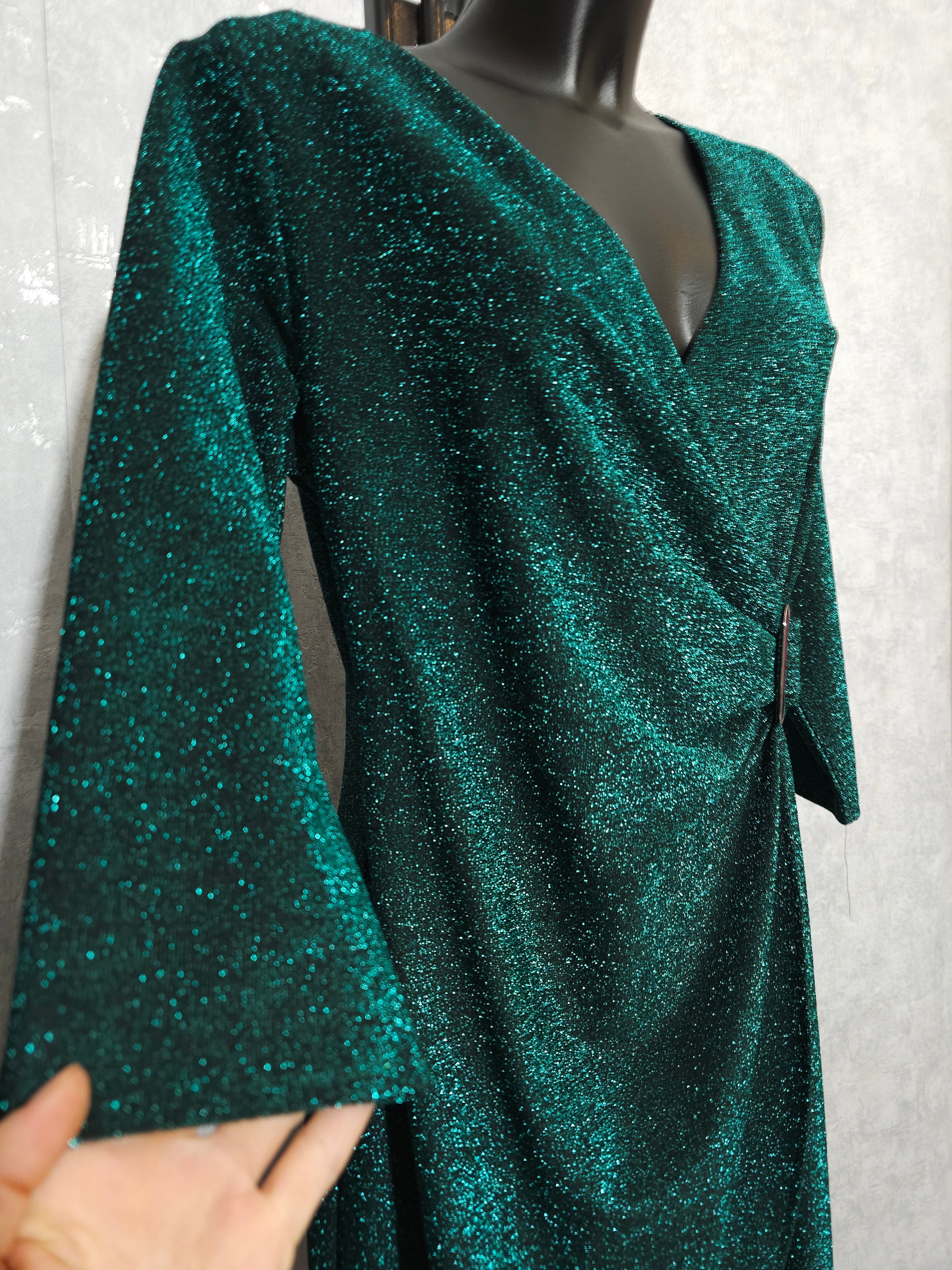 Festliches Glitzerkleid– Grün | 44-50