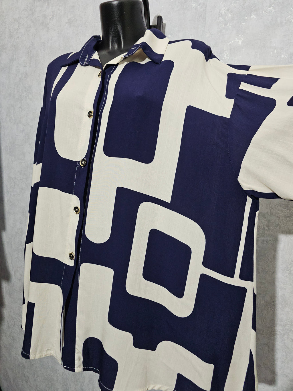 Elegante Oversize-Bluse für Damen – Made in Italy – XXL bis XXXL