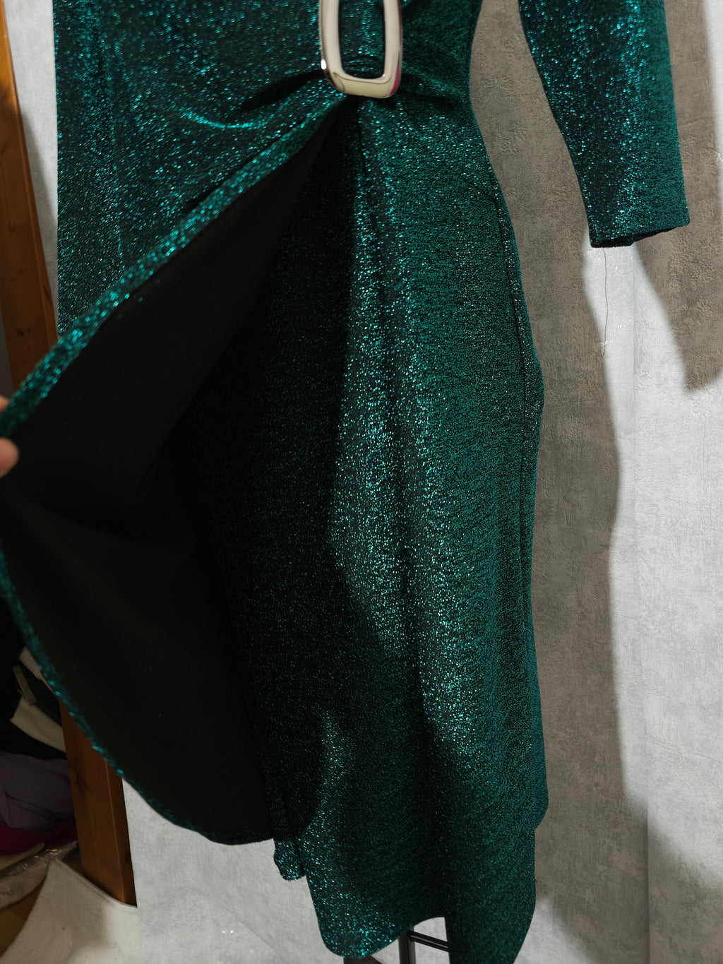 Festliches Glitzerkleid– Grün | 44-50