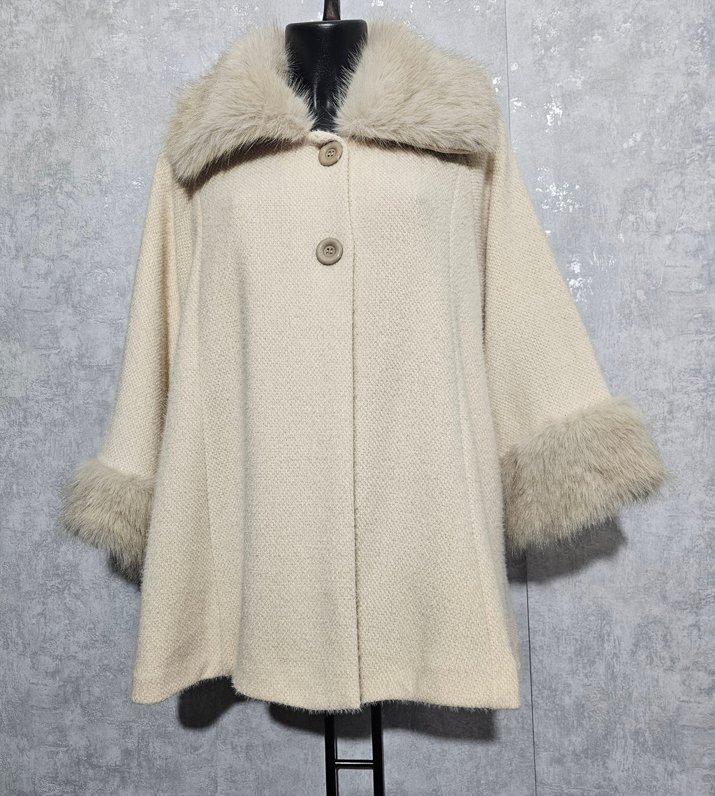 Elegante Damen-Winterjacke mit Kunstfell, Beige M-XXL