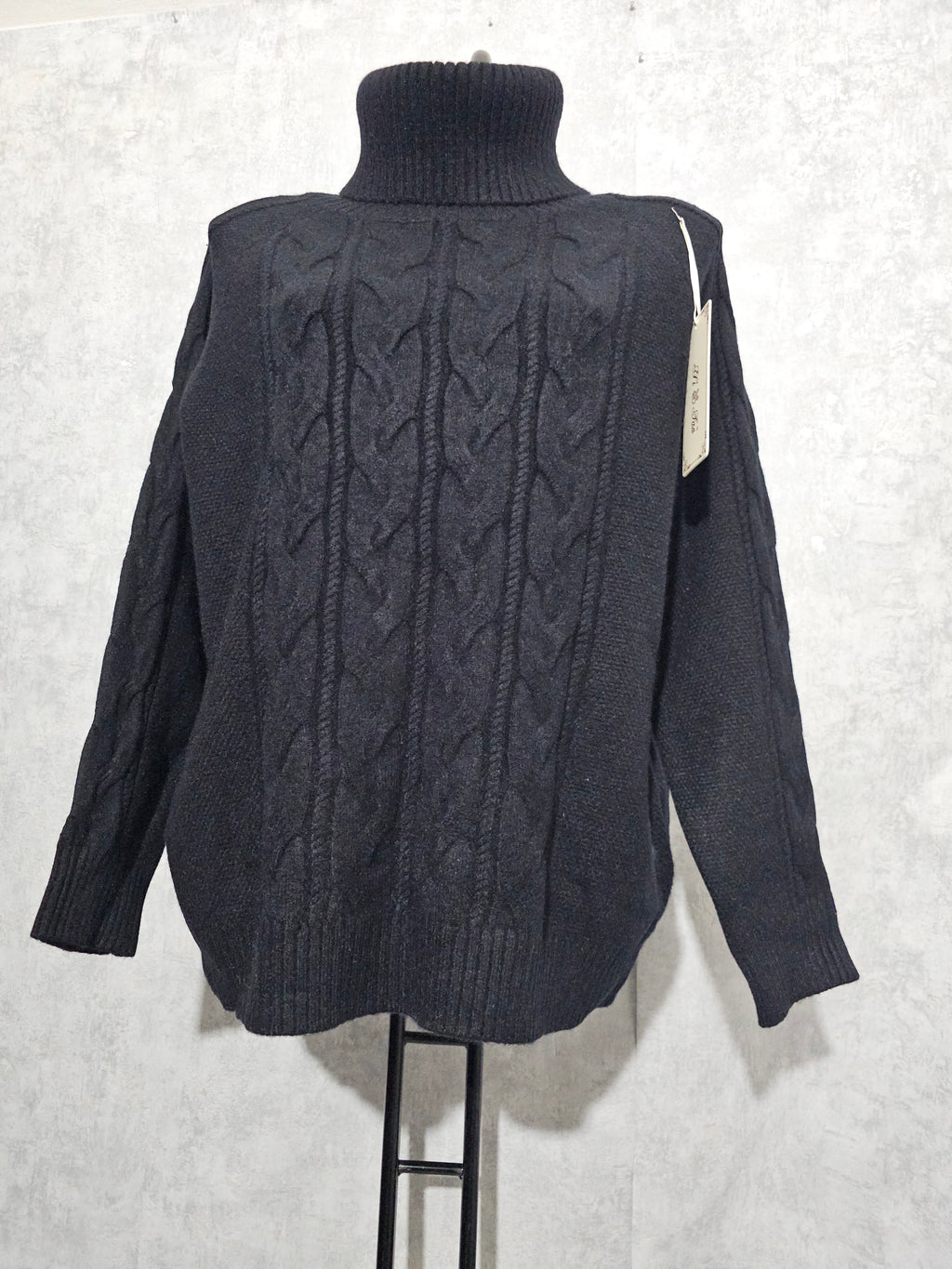 Damen Rollkragenpullover M/L – Weicher Strick, Warm & Elegant – Schwarz oder Creme– Winter Pullover